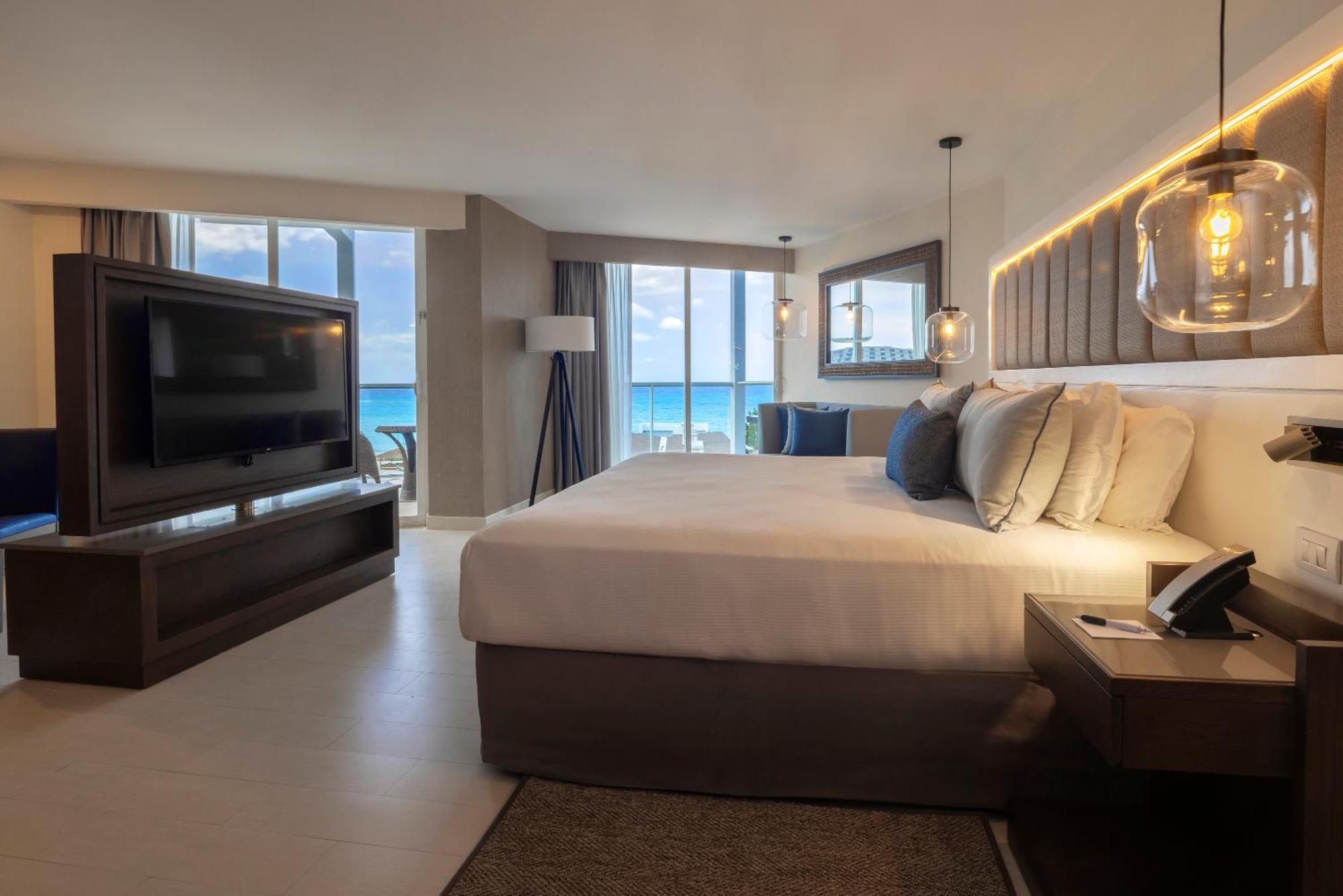 Hideaway At Royalton Blue Waters, An Autograph Collection All-Inclusive Resort - Adults Only Фальмаут Экстерьер фото